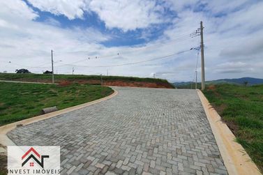 Terreno &agrave; venda - 250m&sup2; - Centro