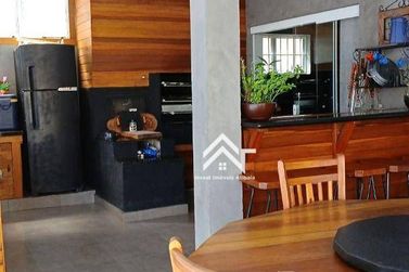 Casa &agrave; venda - 450m&sup2; - Condom&iacute;nio Shambala III