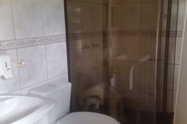 Ch&aacute;cara &agrave; venda - 374m&sup2; - Jardim Suely
