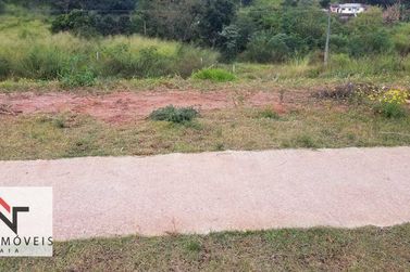 Terreno &agrave; venda - 215m&sup2; - Jardim das Cerejeiras