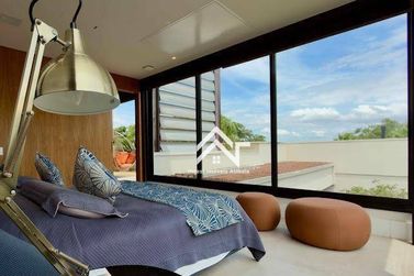 Casa &agrave; venda - 613m&sup2; - Condominio Porto Atibaia