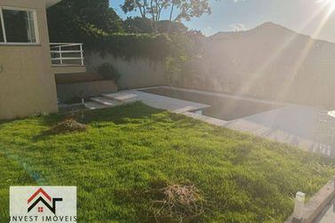 Casa &agrave; venda - 420m&sup2; - Parque Arco Iris