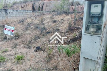 Terreno &agrave; venda - 200m&sup2; - Cachoeirinha