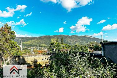Casa &agrave; venda - 900m&sup2; - Vila Petr&oacute;polis