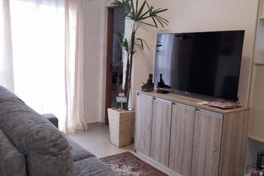Apartamento &agrave; venda - 52m&sup2; - Nova Cerejeira