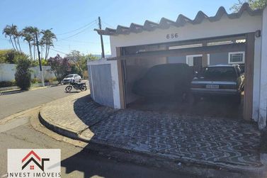 Casa &agrave; venda - 300m&sup2; - Alvin&oacute;polis
