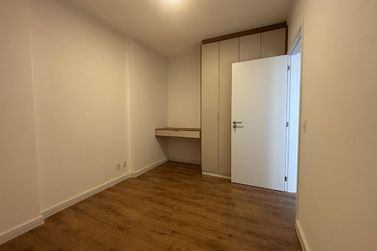 Apartamento &agrave; venda - 101m&sup2; - Nova Gard&ecirc;nia