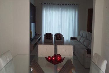 Casa &agrave; venda - 200m&sup2; - Vila Petr&oacute;polis
