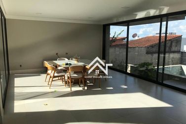 Casa &agrave; venda - 354m&sup2; - Jardim Paulista
