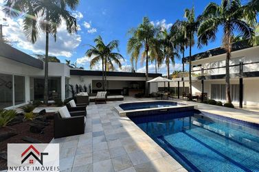 Casa &agrave; venda - 903m&sup2; - Condom&iacute;nio Flamboyant