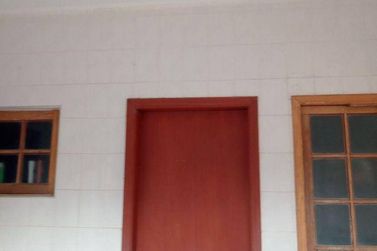 Casa &agrave; venda - 400m&sup2; - Jardim Siriema