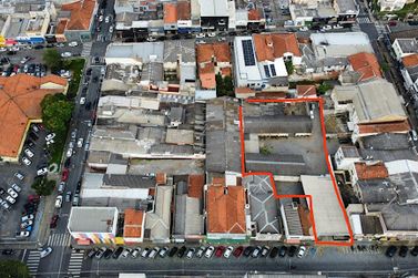 Terreno &agrave; venda - 1566m&sup2; - Centro