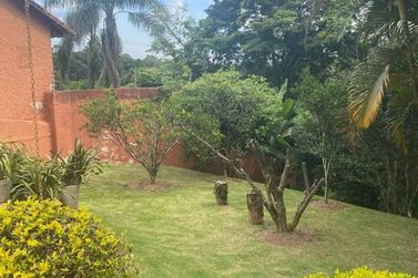 Ch&aacute;cara &agrave; venda - 1416m&sup2; - Terra Preta