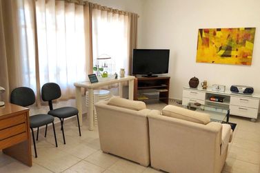 Casa &agrave; venda - 250m&sup2; - VILA ESPERIA OU GIGLIO