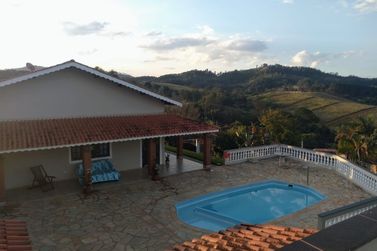 Ch&aacute;cara &agrave; venda - 474m&sup2; - VALE DO RIO CACHOEIRA