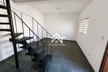 Casa para alugar - 115m&sup2; - Jardim Jaragu&aacute;