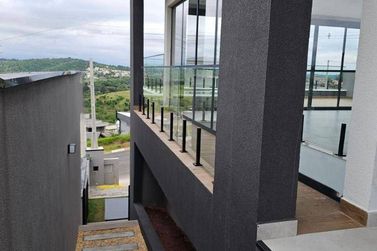 Casa &agrave; venda - 346m&sup2; - Jardim dos Pinheiros