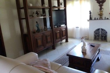Casa &agrave; venda - 1000m&sup2; - Vila Giglio