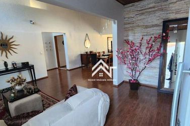 Casa &agrave; venda - 190m&sup2; - Jardim Jaragu&aacute;