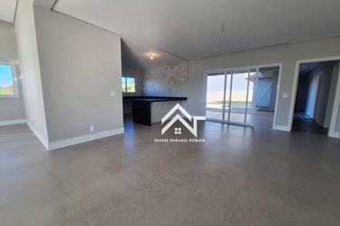 Casa &agrave; venda - 361m&sup2; - Boa Vista