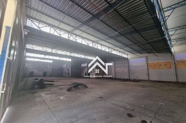 Sal&atilde;o Comercial para alugar - 2500m&sup2; - Jardim S&atilde;o Louren&ccedil;o