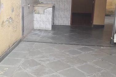 Casa &agrave; venda - 300m&sup2; - ATIBAIA JARDIM