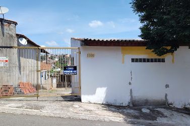 Terreno &agrave; venda - 304m&sup2; - Jardim Imperial