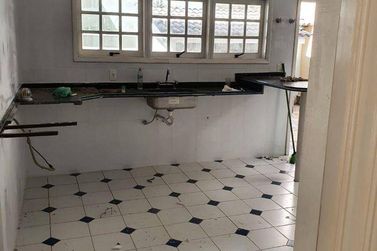 Casa &agrave; venda - 452m&sup2; - Condom&iacute;nio Parque das Gar&ccedil;as Il