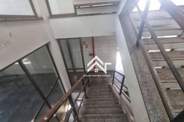 Sal&atilde;o Comercial para alugar - 2500m&sup2; - Jardim S&atilde;o Louren&ccedil;o