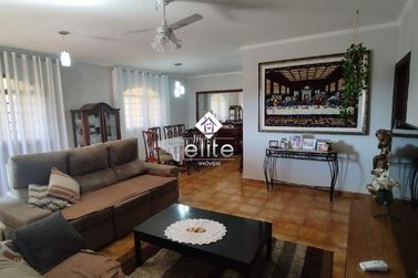 Casa &agrave; venda - 195m&sup2; - CIDADE NOVA