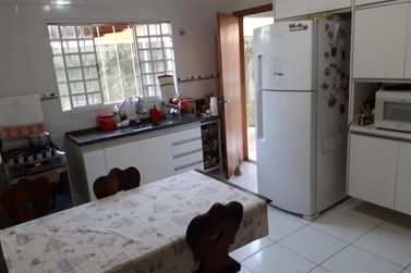 Casa &agrave; venda - 180m&sup2; - JARDIM CEREJEIRAS
