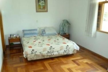 Casa &agrave; venda - 300m&sup2; - Condom&iacute;nio Shambala I