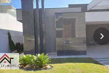 Casa &agrave; venda - 220m&sup2; - Condom&iacute;nio Shambala III