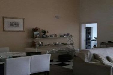 Casa &agrave; venda - 590m&sup2; - Campos de Atibaia