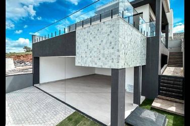Sobrado &agrave; venda - 346m&sup2; - Residencial Green Village