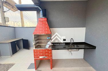 Casa &agrave; venda - 102m&sup2; - Nova Cerejeiras