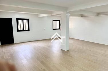 Sal&atilde;o Comercial para alugar - 170m&sup2; - Jardim das Cerejeiras