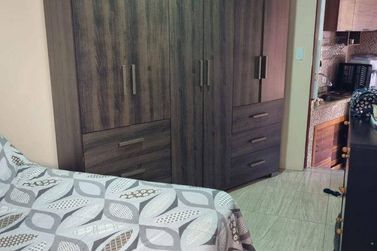 Ch&aacute;cara &agrave; venda - 145m&sup2; - Rio Abaixo