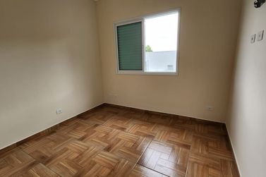 Sobrado para alugar - 150m&sup2; - JARDIM MARISTELA