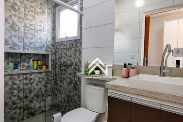Casa &agrave; venda - 200m&sup2; - Condom&iacute;nio Alto da Floresta