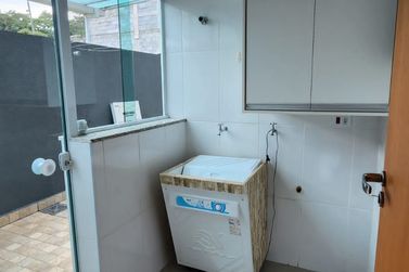 Sobrado para alugar - 150m&sup2; - JARDIM MARISTELA