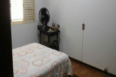Casa &agrave; venda - 250m&sup2; - Alvin&oacute;polis