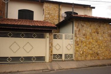 Casa &agrave; venda - 120m&sup2; - ALVIN&Oacute;POLIS