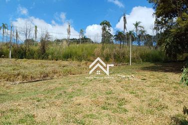 Terreno &agrave; venda - 2213m&sup2; - Jardim Est&acirc;ncia Brasil