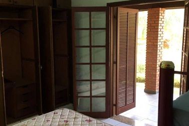 Ch&aacute;cara &agrave; venda - 3200m&sup2; - Parque Rio Abaixo
