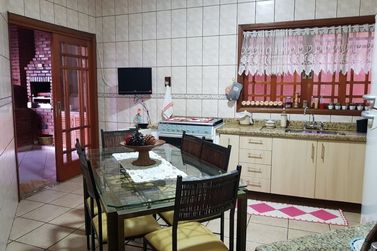 Casa &agrave; venda - 311m&sup2; - Vila Olga