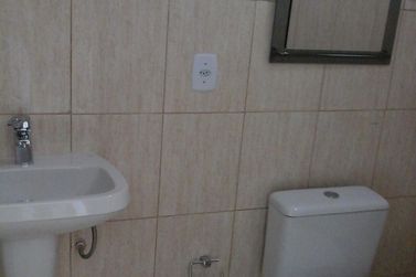 Ch&aacute;cara &agrave; venda - 12700m&sup2; - Tanque