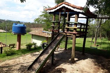Ch&aacute;cara &agrave; venda - 5000m&sup2; - Campininha