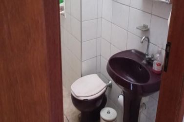 Casa &agrave; venda - 220m&sup2; - Vila dos Netos