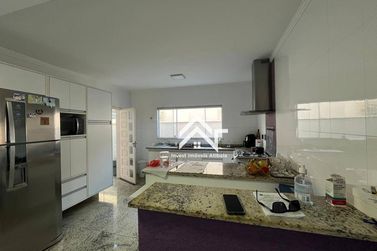 Casa &agrave; venda - 222m&sup2; - Jardim Paulista
